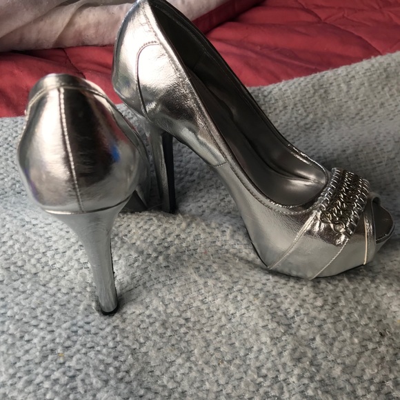 Shiekh Shoes Platform Silver Peep-toe Pumps - Picture 3 of 5